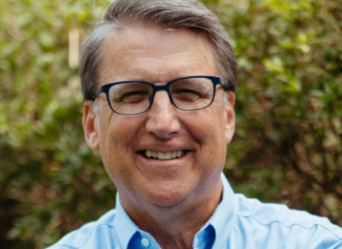 Pat McCrory Officially Files for U.S. Senate Candidate